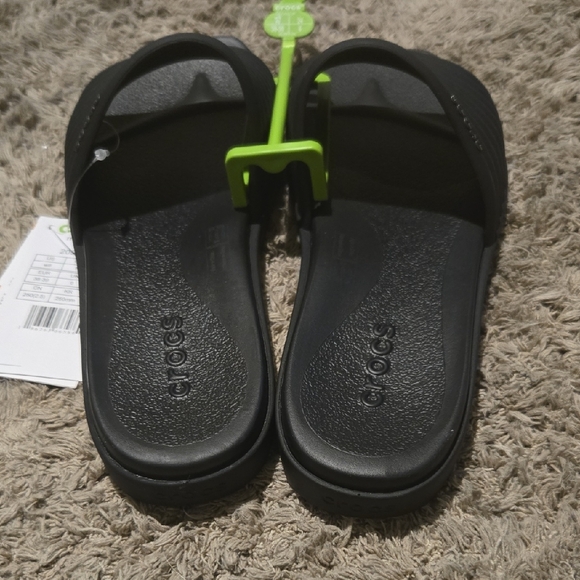 CROCS Miami Slide Sandals - Picture 4 of 8